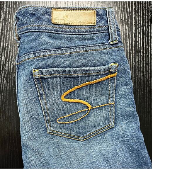 7 For All Mankind Denim - 7 For All Mankind Classic Flare Ultra Low Waist Jeans